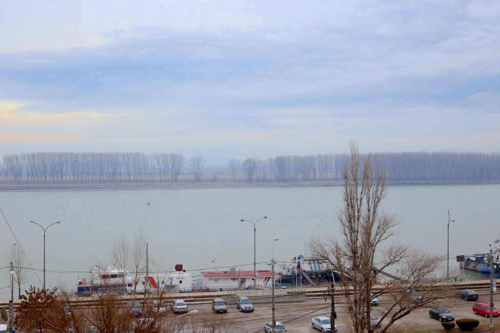 Soho Apartment Near Ceronav Galati  Room photo